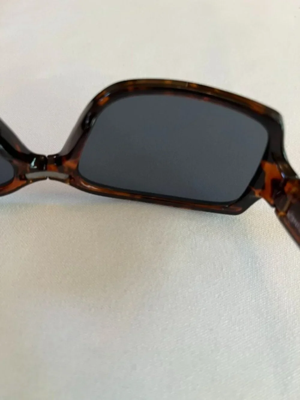 LORI GREINER | Foldable Tortoise Shell frames Sunglasses 60243 NX14-EUC